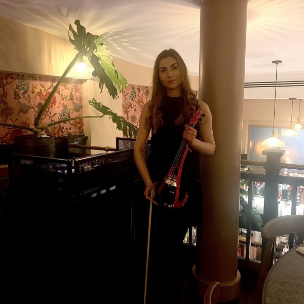 Pippa Griffin Electric violin