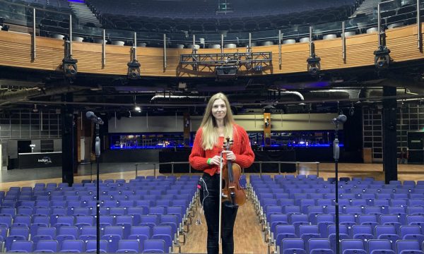 Pippa Griffin O2 indigo