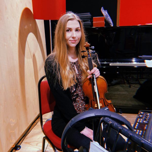 Pippa Griffin recording session violinist