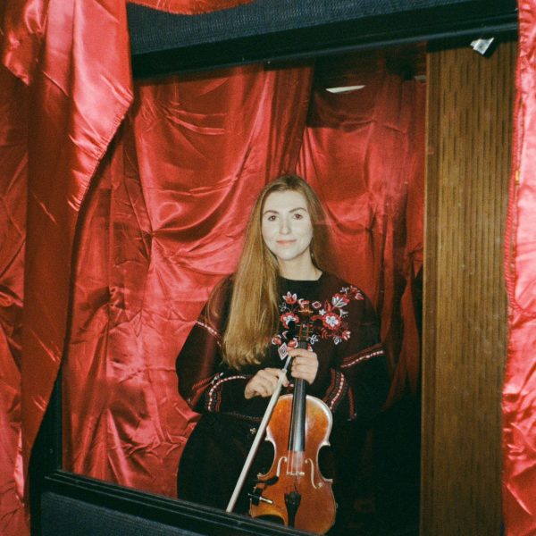 Pippa Griffin session violinist RAK studios