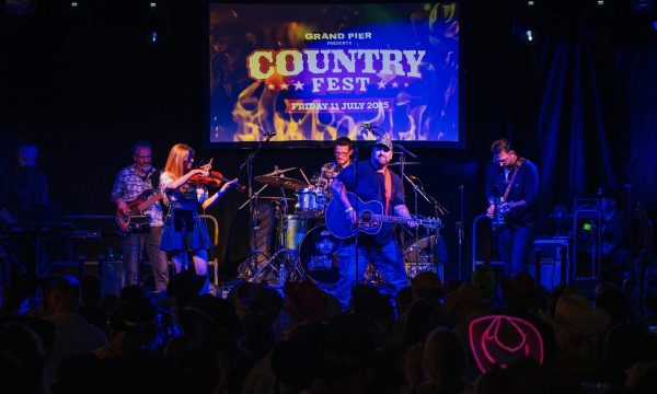 Pippa Griffin violin countryfest