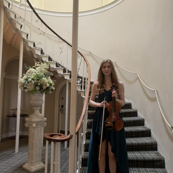 Pippa Griffin wedding violin